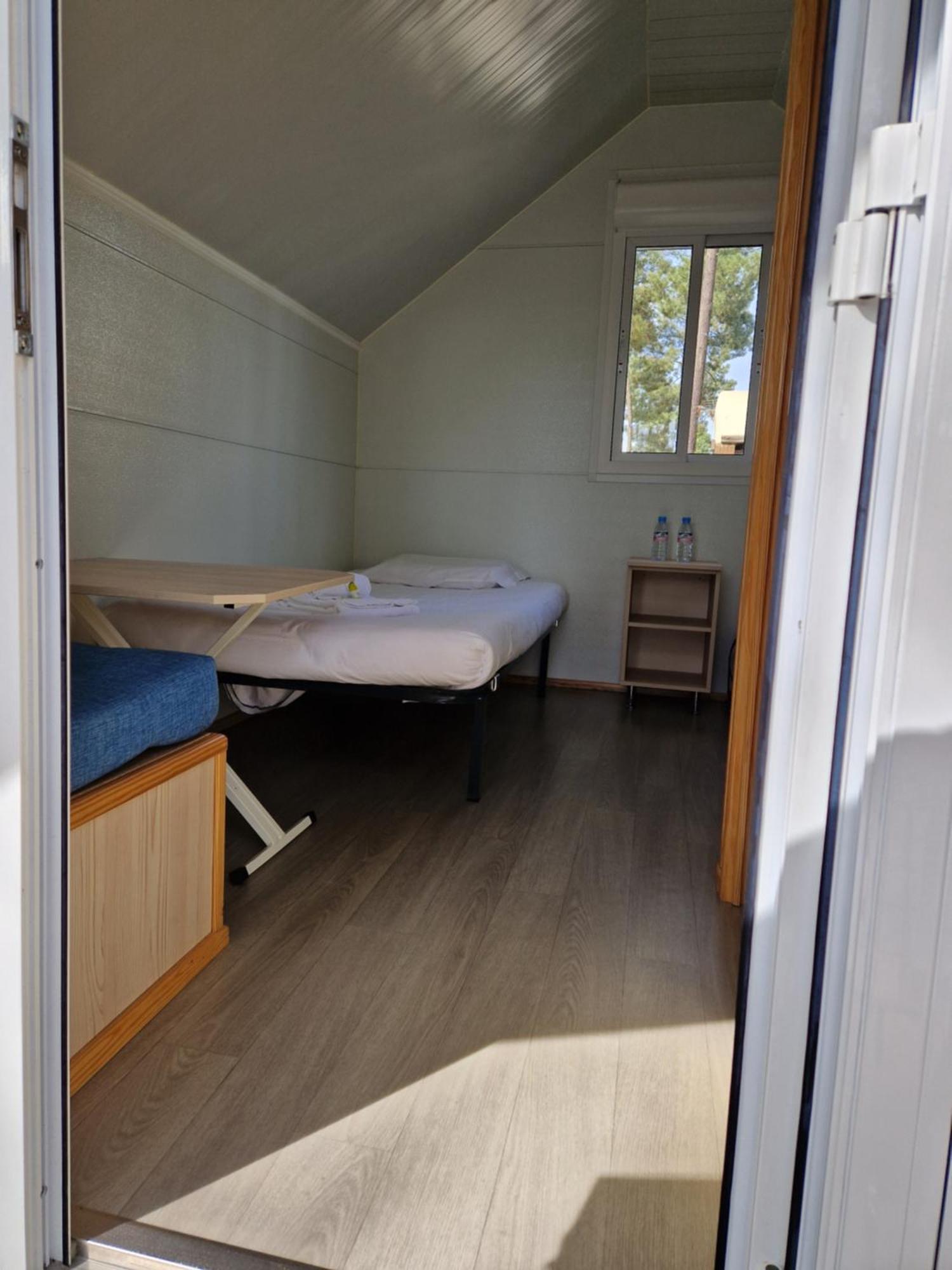 Economy Twin Room,1498959043:JPEG